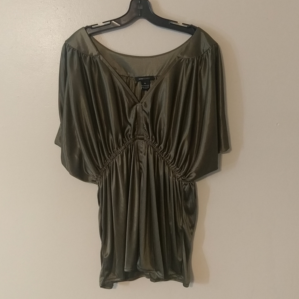 BCBG Maxazria Top